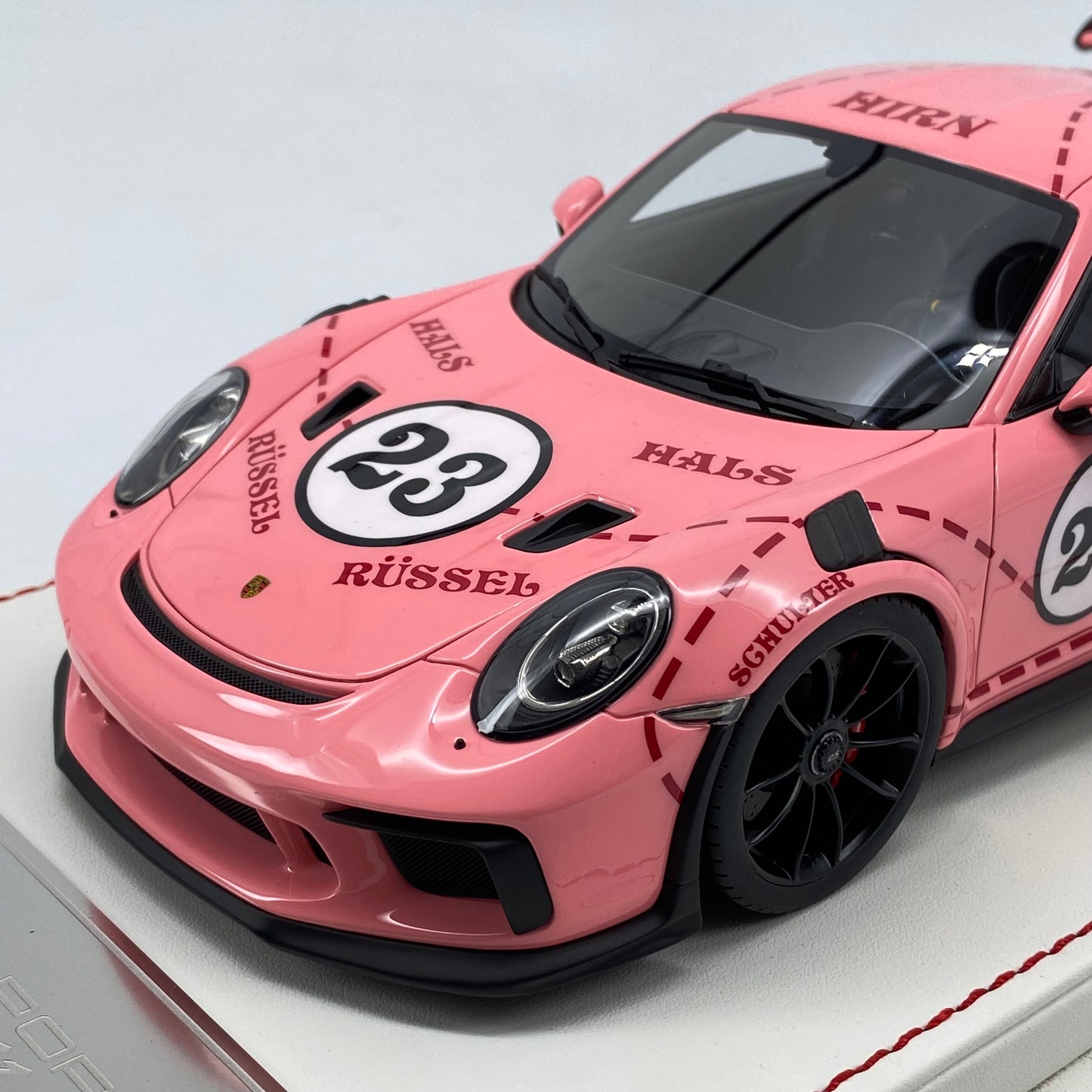 DG 1/18 Porsche 911GT3RS Limited Edition Car Model Ornaments