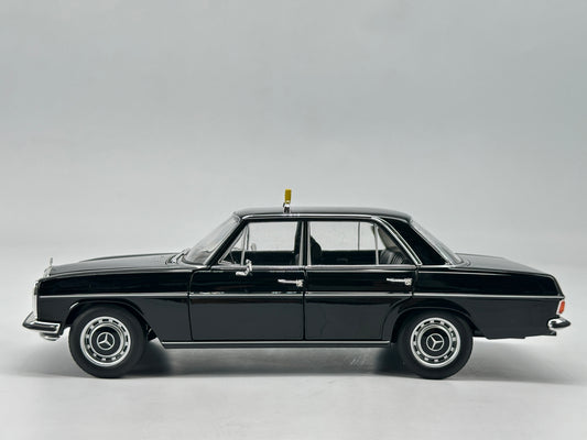Norev 1/18 Mercedes Benz 200 1968 Taxi Black Alloy Car Model