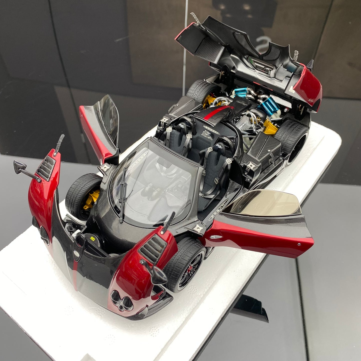Almost Real 1/18 Pagani Zonda Cinque Alloy Fully Open Simulation Car Model