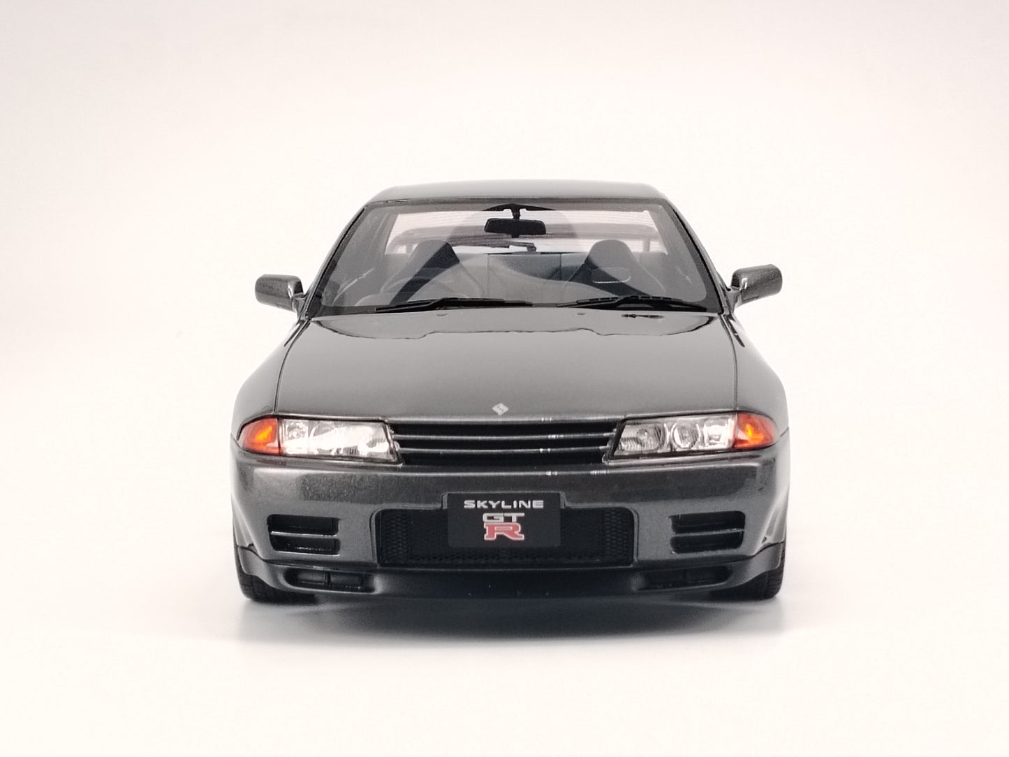 OTTO 1/18 Nissan Skyline GT-R BNR32 Grey Simulation Car Model Ornaments