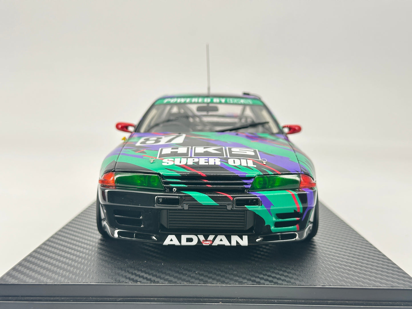 Ignition Model 1/18 Nissan R32 HKS SKYLINE #87 black and green paint simulation model