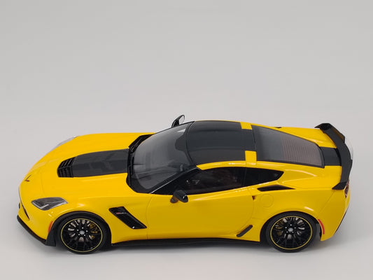GT Spirit 1/18 Chevrolet C7 Yellow Simulation Car Model Ornaments