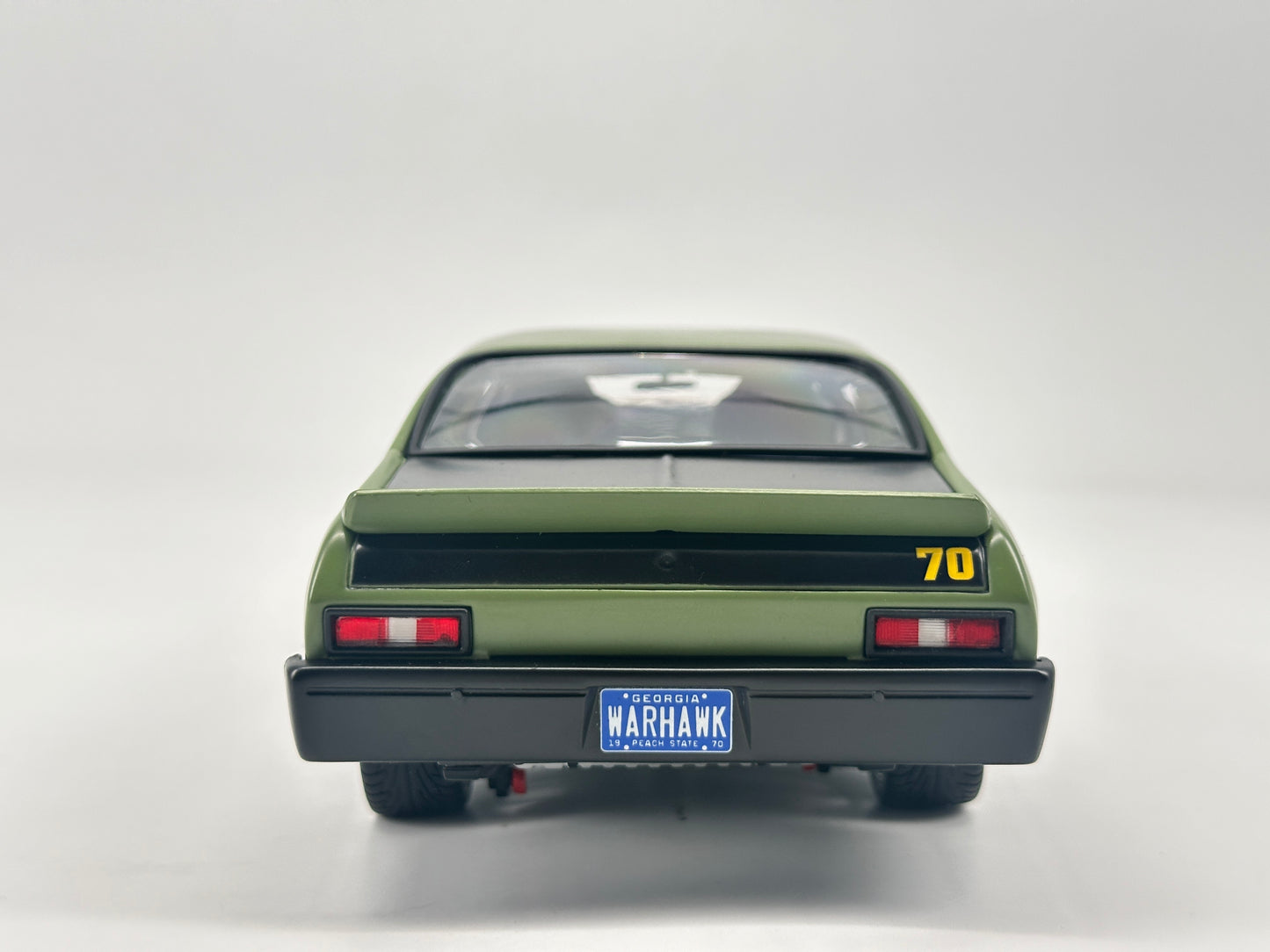 GMP 1/18 Chevrolet NOVA STREET FIGHTER WARHAWK Army Green Alloy Car Model