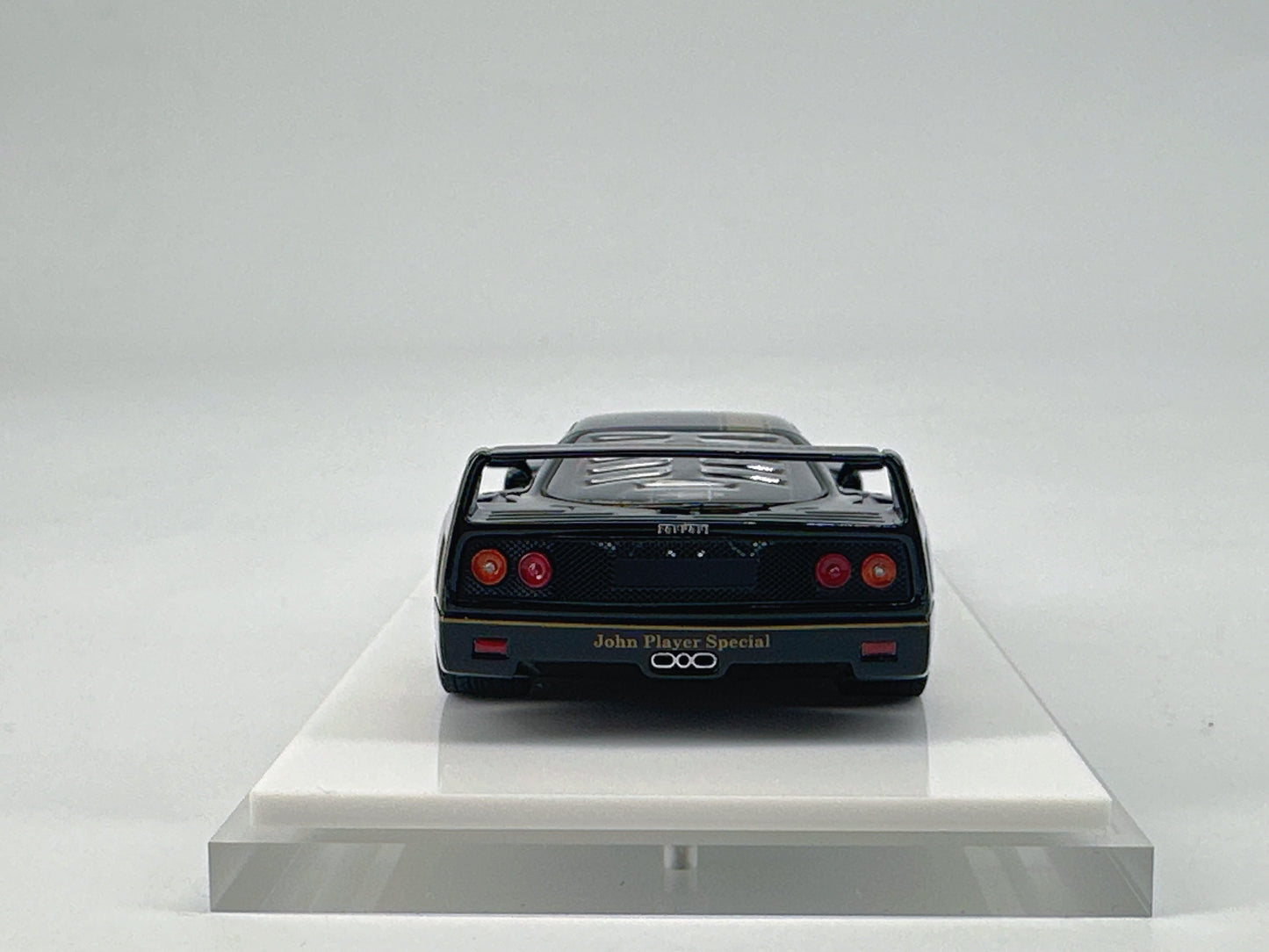 SCM 1/43 Ferrari F40 JPS Black Gold Paint Resin Model Car