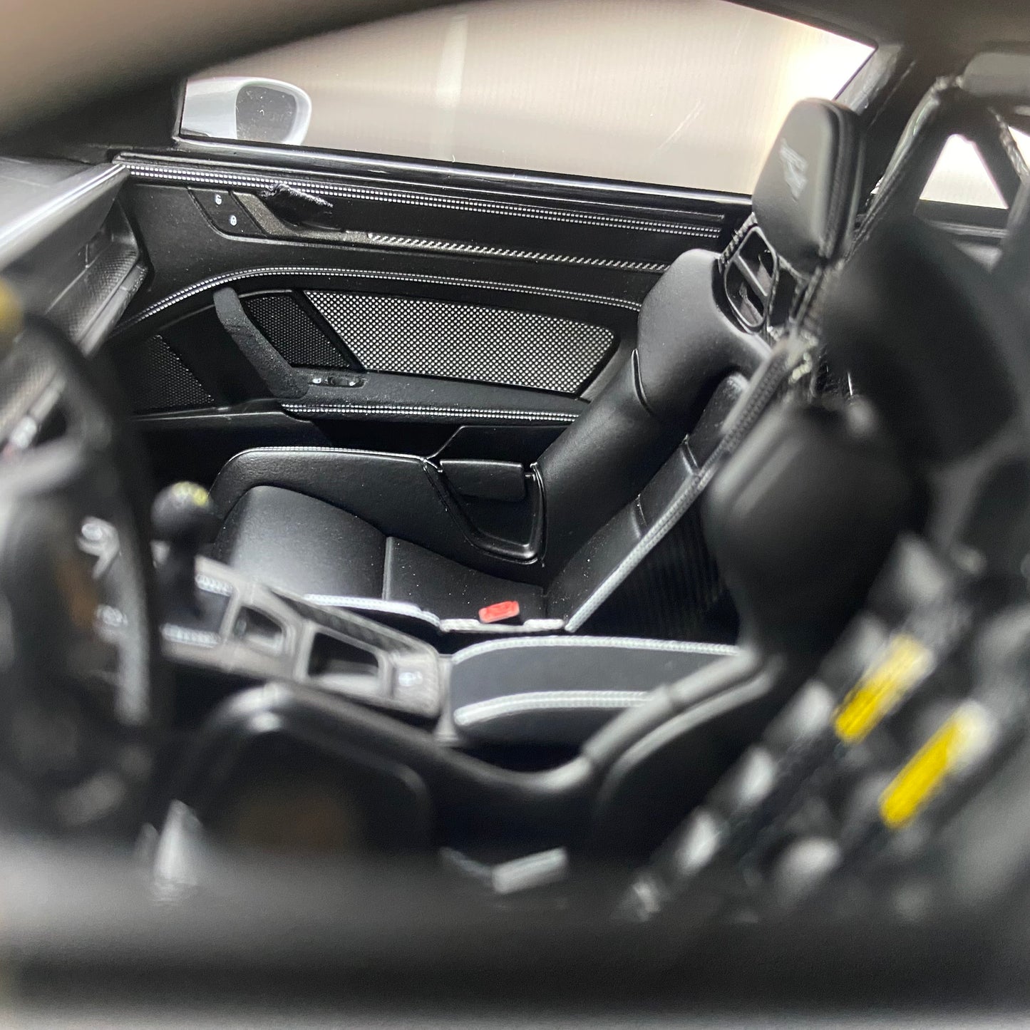 FuelMe 1/18 Porsche 992 GT3RS Nürburgring limited edition simulation car model