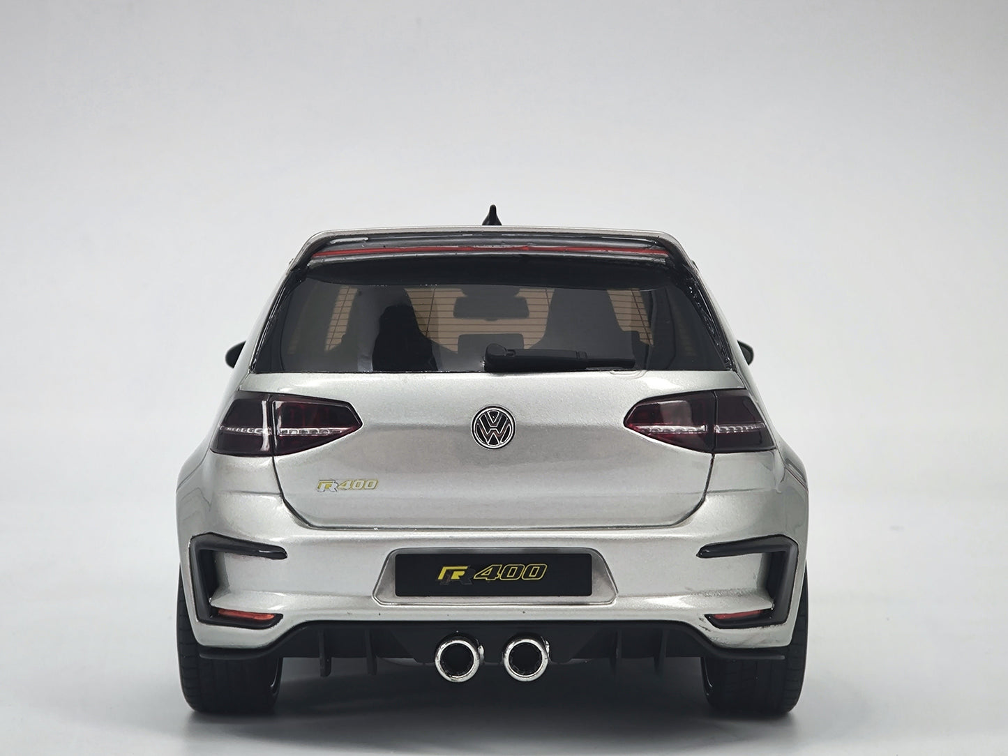 OTTO 1/18 Volkswagen Golf A7 R400 Simulation Car Model Ornaments