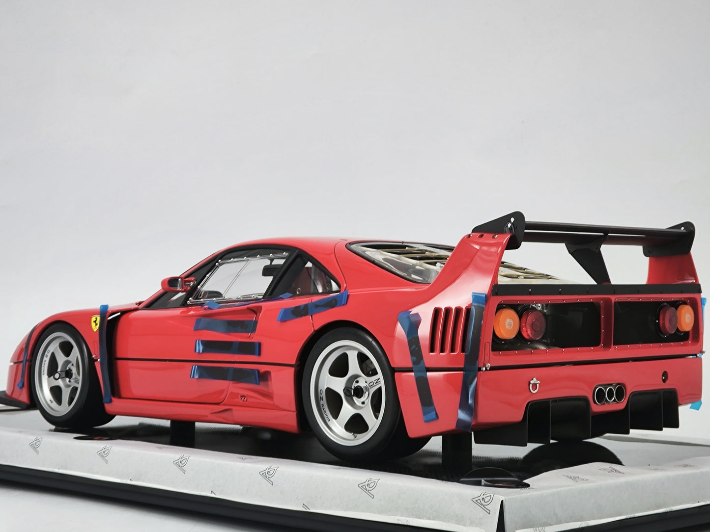 Amalgam 1/8 Ferrari F40 Racing Edition High-end Simulation Car Model Ornaments