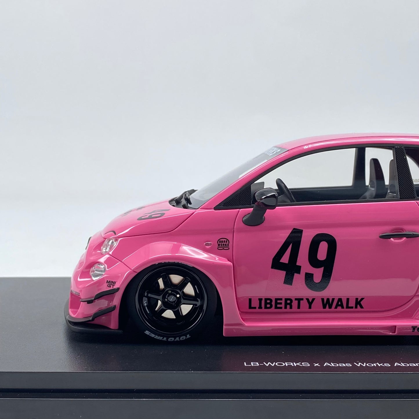 Topspeed 1/18 Abarth 595 LBWK simulation car model