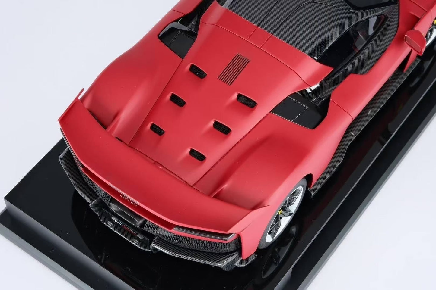 Amalgam 1/18 Ferrari F80 China Customized Model
