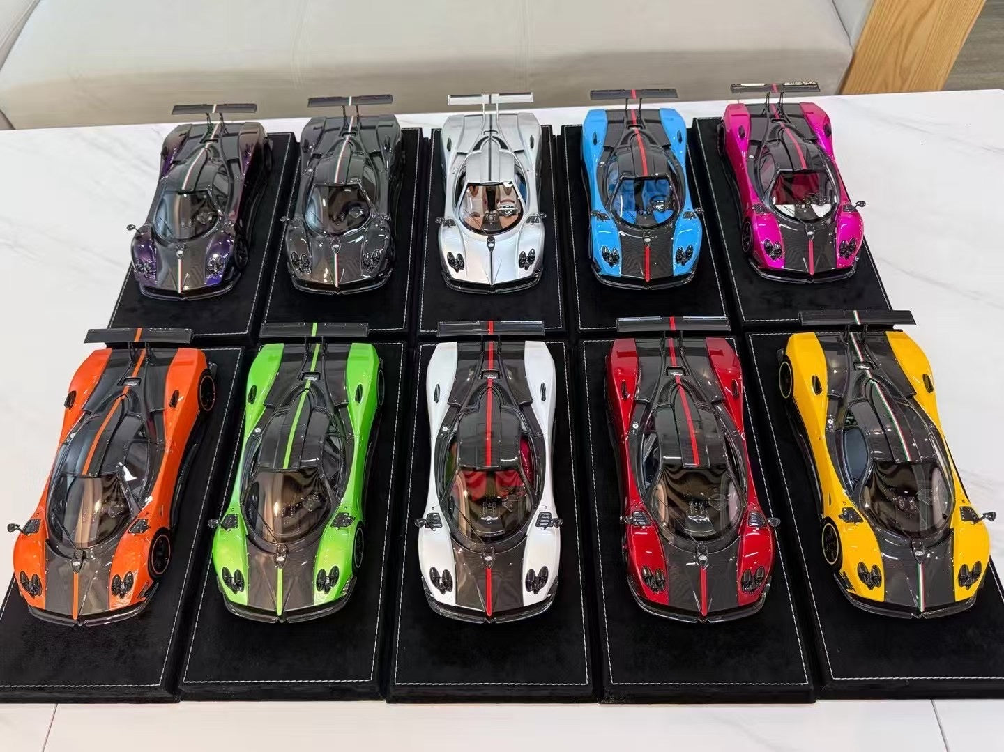 HH Model 1/18 Pagani Cinque Limited Edition Simulation Car Model Ornaments
