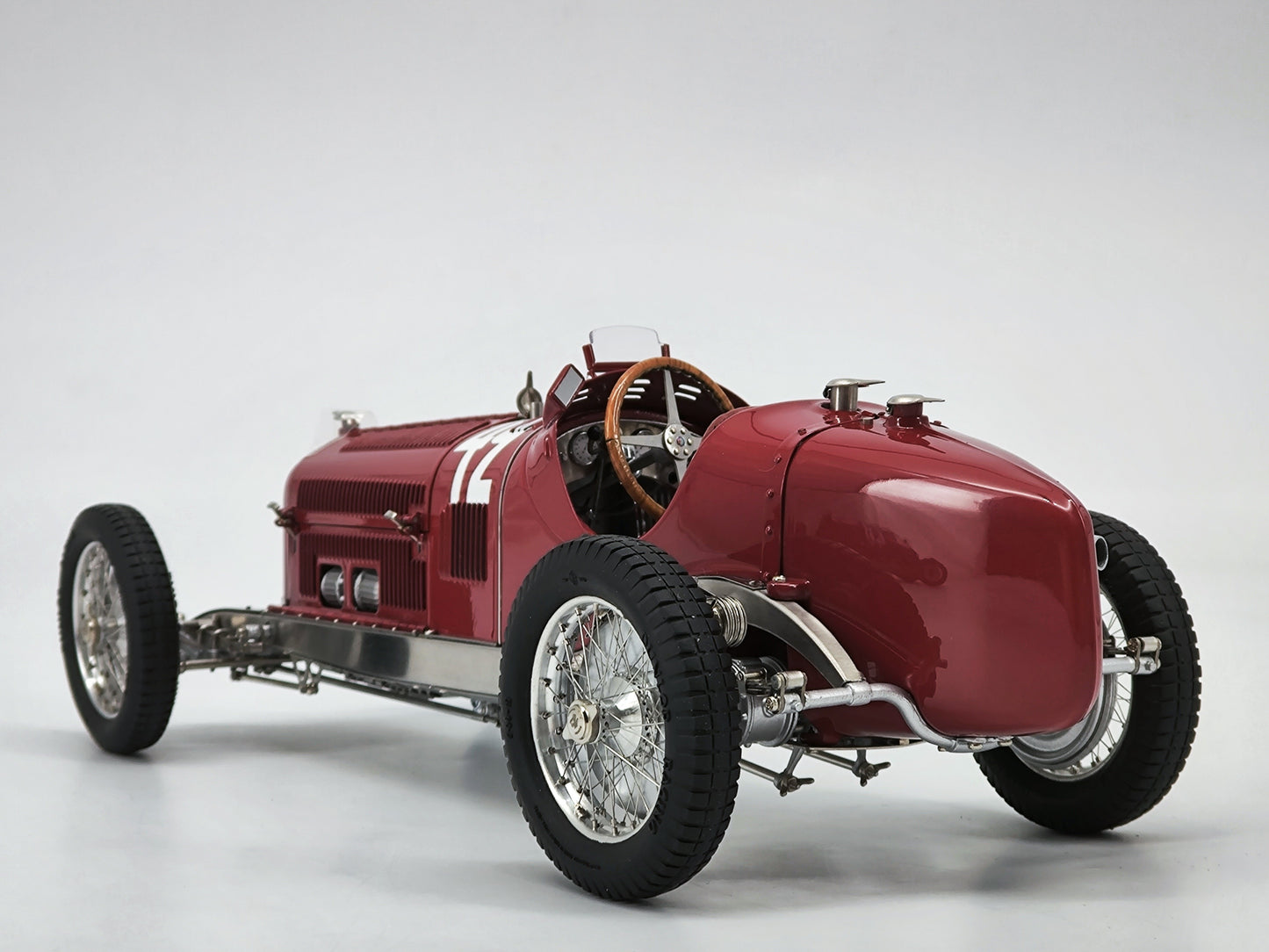 CMC 1/18 Alfa Romeo P3 Caracciola #42 Red Alloy Car Model M227
