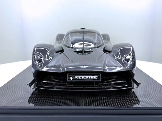 Adornos de edición limitada del Aston Martin Valkyrie a escala 1/8 de Frontiart