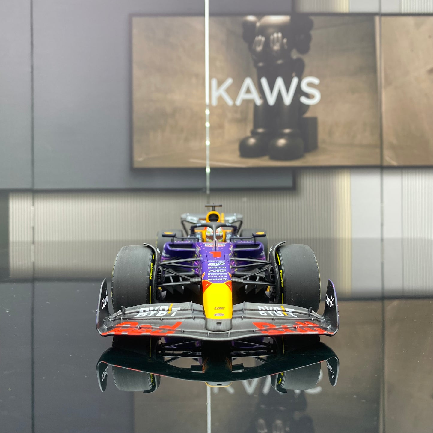 MINICHAMPS 1/18 ORACLE RED CULL RACING RB19 MAX VERSTAPPEN GANADOR DEL GP DE LAS VEGAS 2023