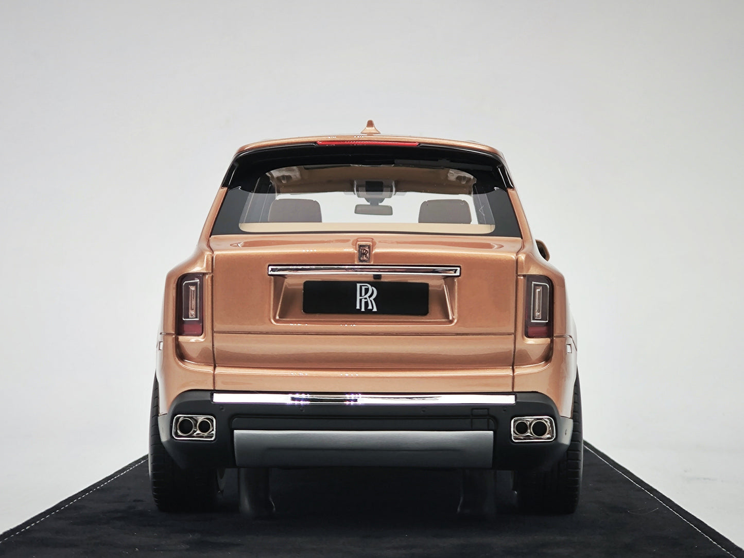 HH Model 1/18 Rolls-Royce Cullinan Cullinan simulation car model ornaments gift