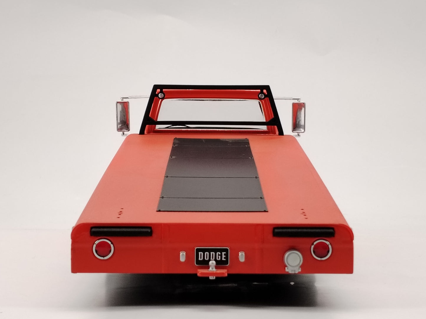 ACME 1/18 Dodge D300 RAMP TRUCK Orange Trailer Simulation Car Model