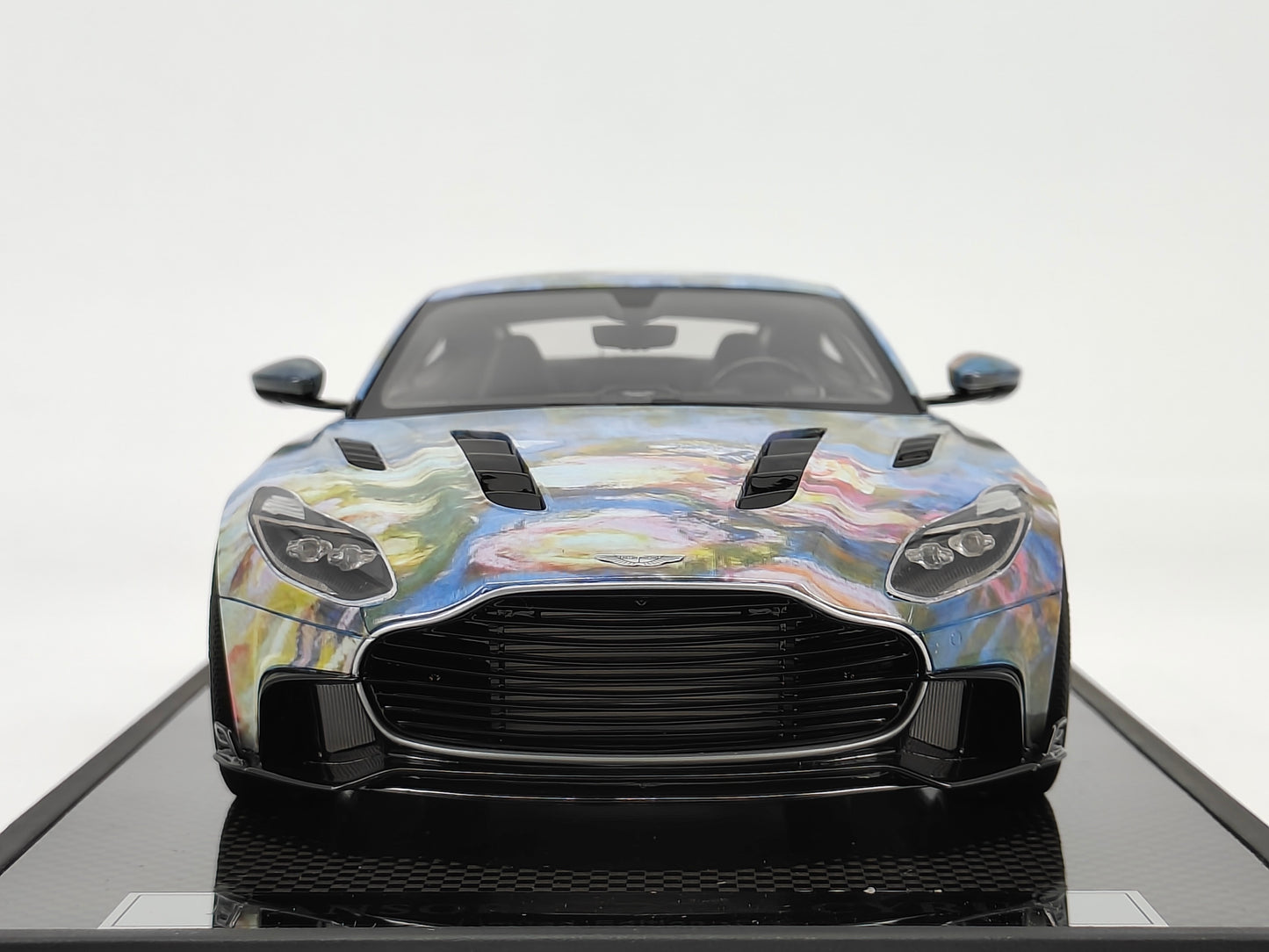 MANSORY 1/18 Aston Martin DB11 Limited Edition Car Model