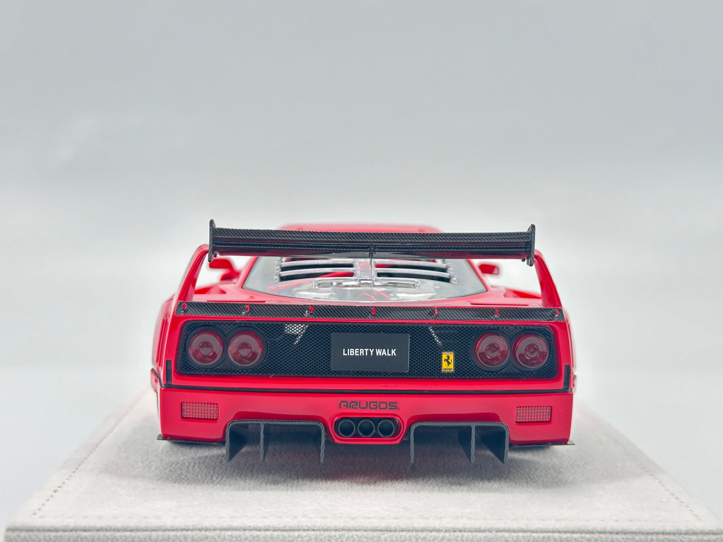 BBA MODEL 1/18 Ferrari F40 Standard Red Resin Car Model BBA015