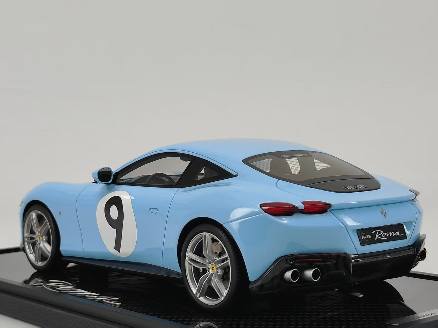 BBR 1/18 Ferrari Roma Prata Blue No. 9 Limited Edition Car Model Ornaments