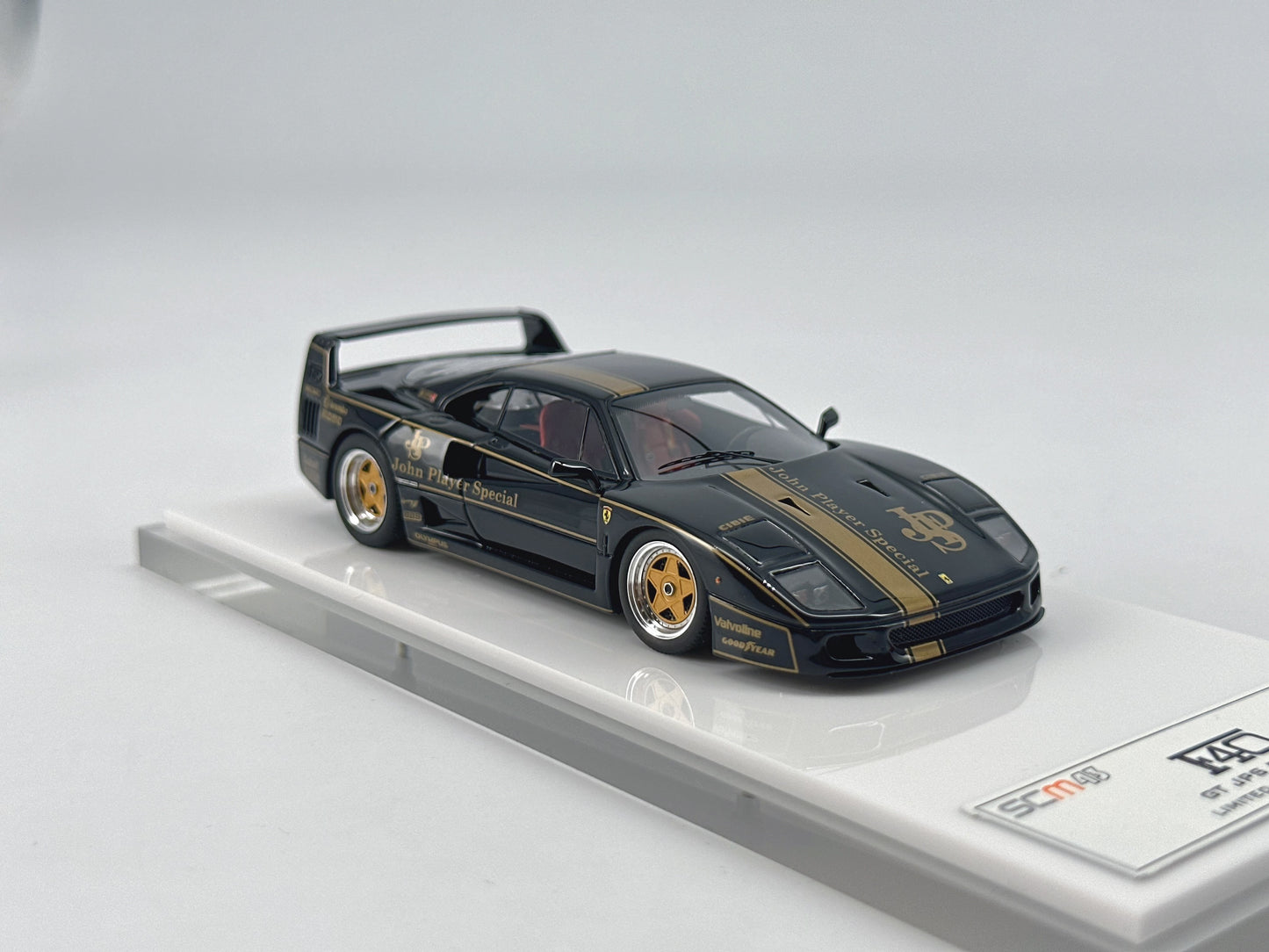 SCM 1/43 Ferrari F40 JPS Black Gold Paint Resin Model Car