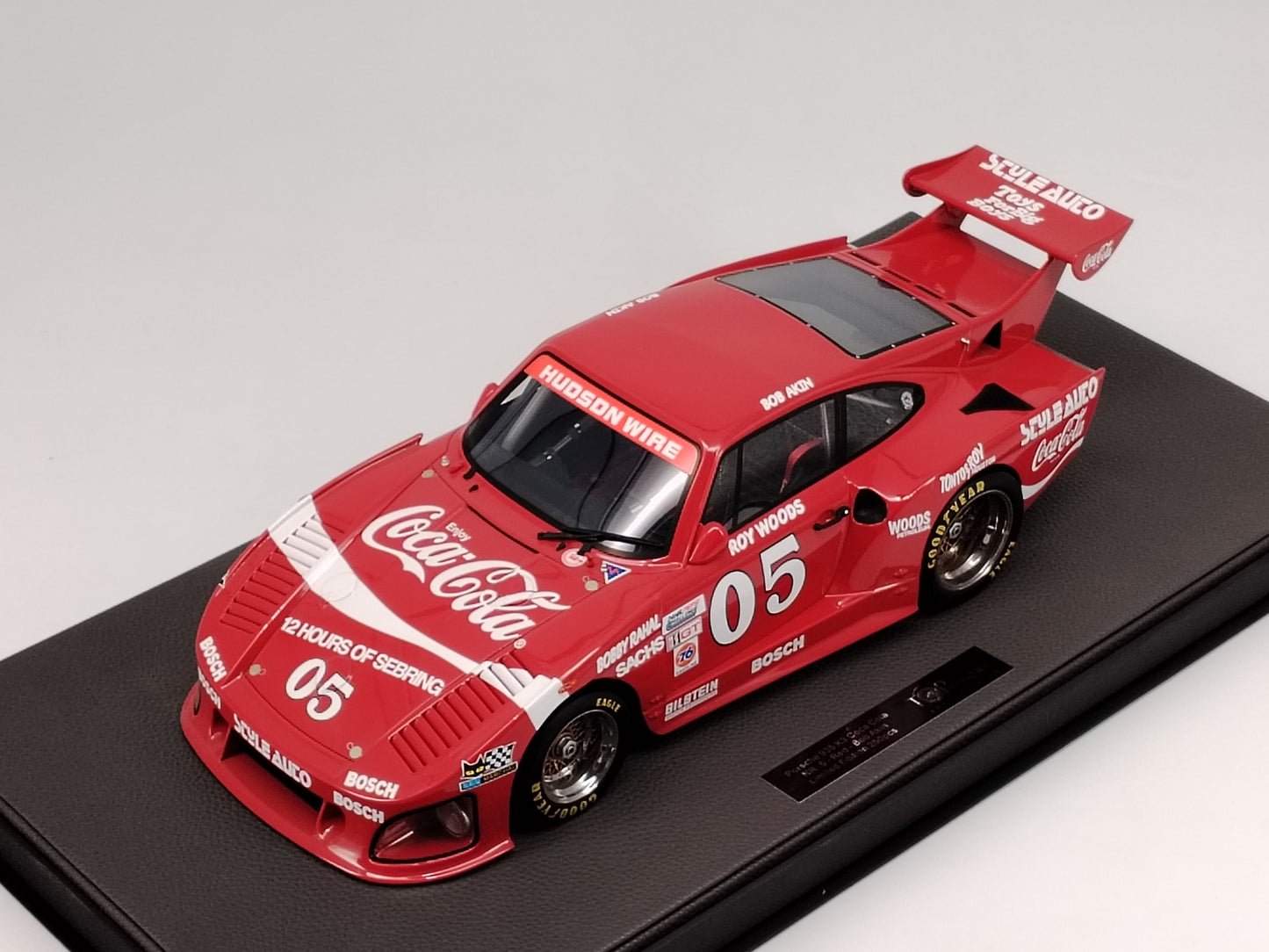 Top Marques 1/12 Porsche 935 K3 Apple Simulation Model Car