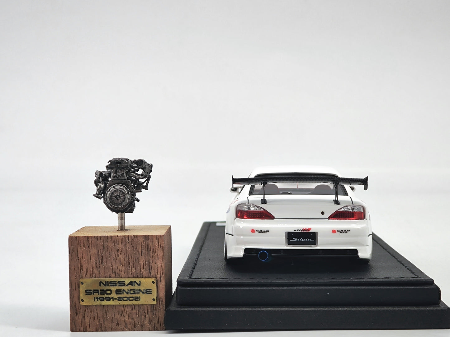 IG 1/43 Nissan s5 Silvia with engine simulation car model birthday gift ornaments