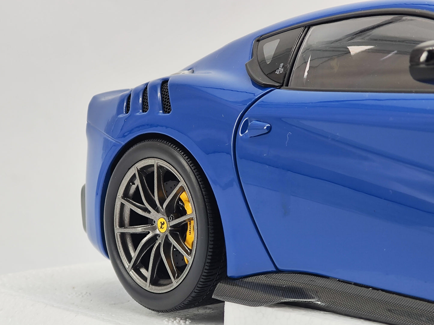 BBR 1/18 Ferrari F12 TDF Blue All - Open Alloy Model Car Model