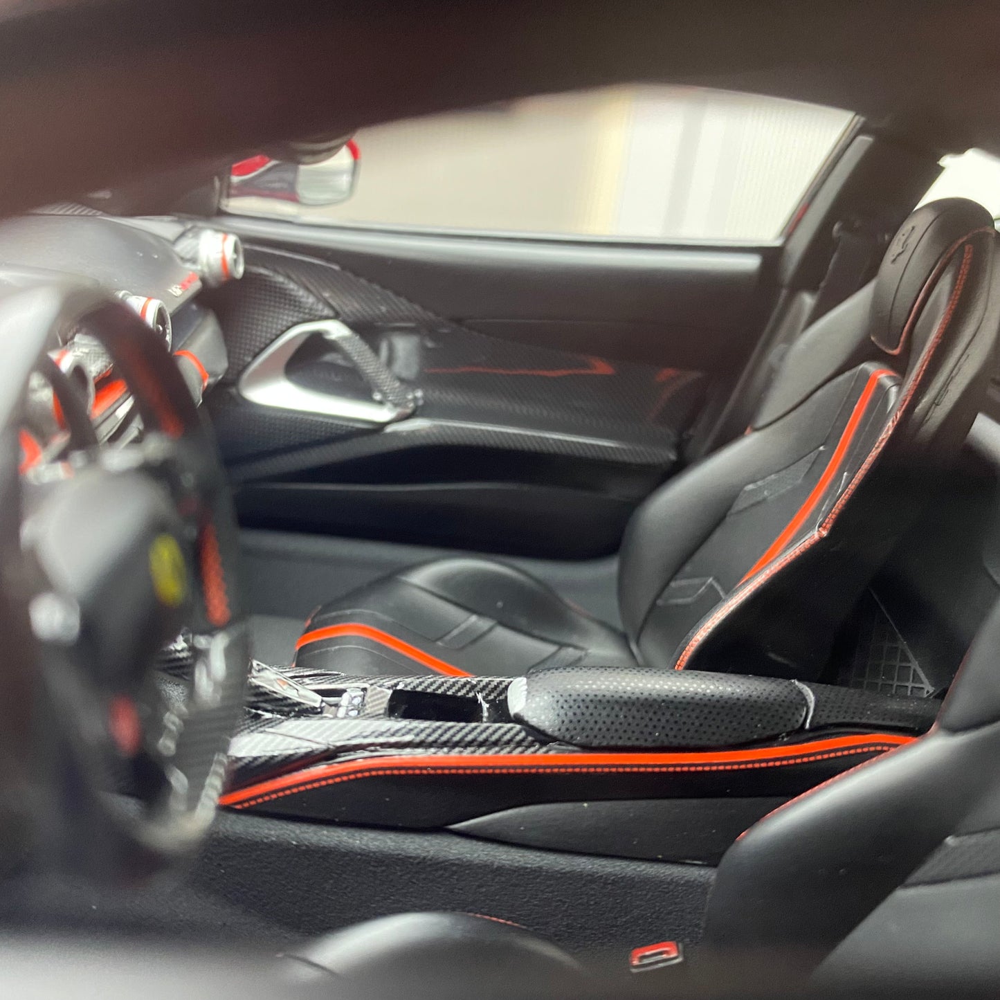 Amalgam 1/12 Ferrari 812 SUPERFAST Red Simulation Car Model