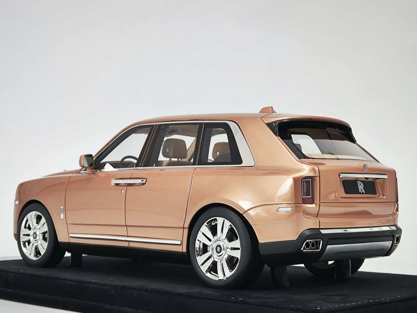 HH Model 1/18 Rolls-Royce Cullinan Cullinan simulation car model ornaments gift