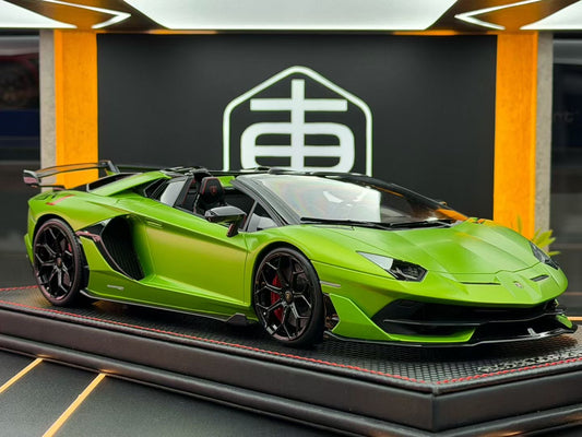 MR 1:18 Lamborghini Aventador SVJ Roadster Verde Alcheo 31/49 DDJ076