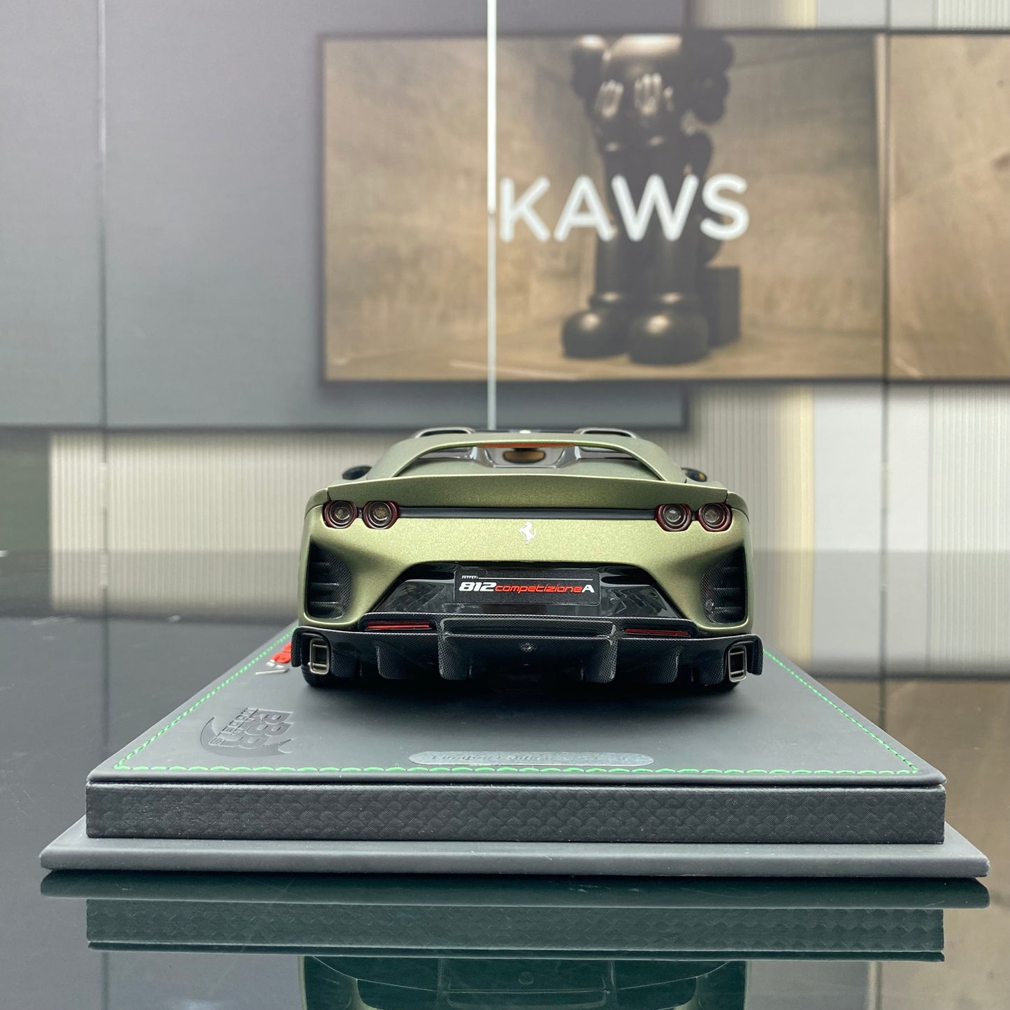 BBR 1:18 Ferrari 812 Competizione colección de resina adornos roadster modelo regalo
