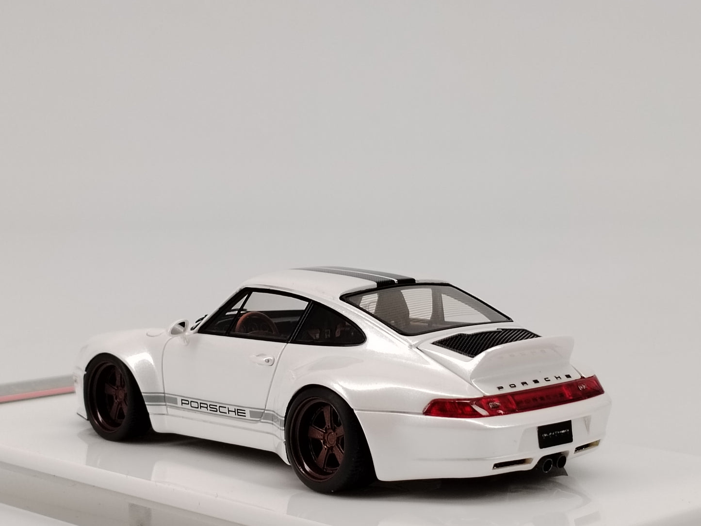 SCM 1/43 Porsche Gunther Werks Limited Edition Simulation Car Model Ornaments