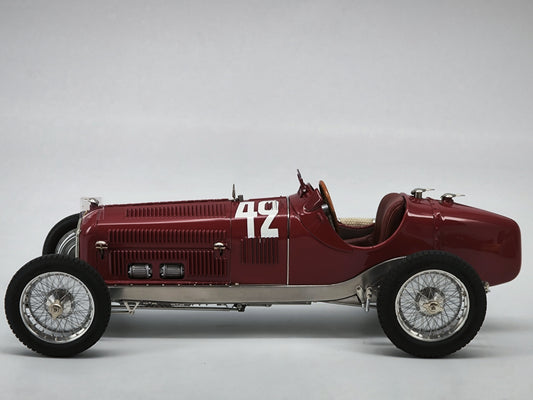 CMC 1/18 Alfa Romeo P3 Caracciola #42 Red Alloy Car Model M227