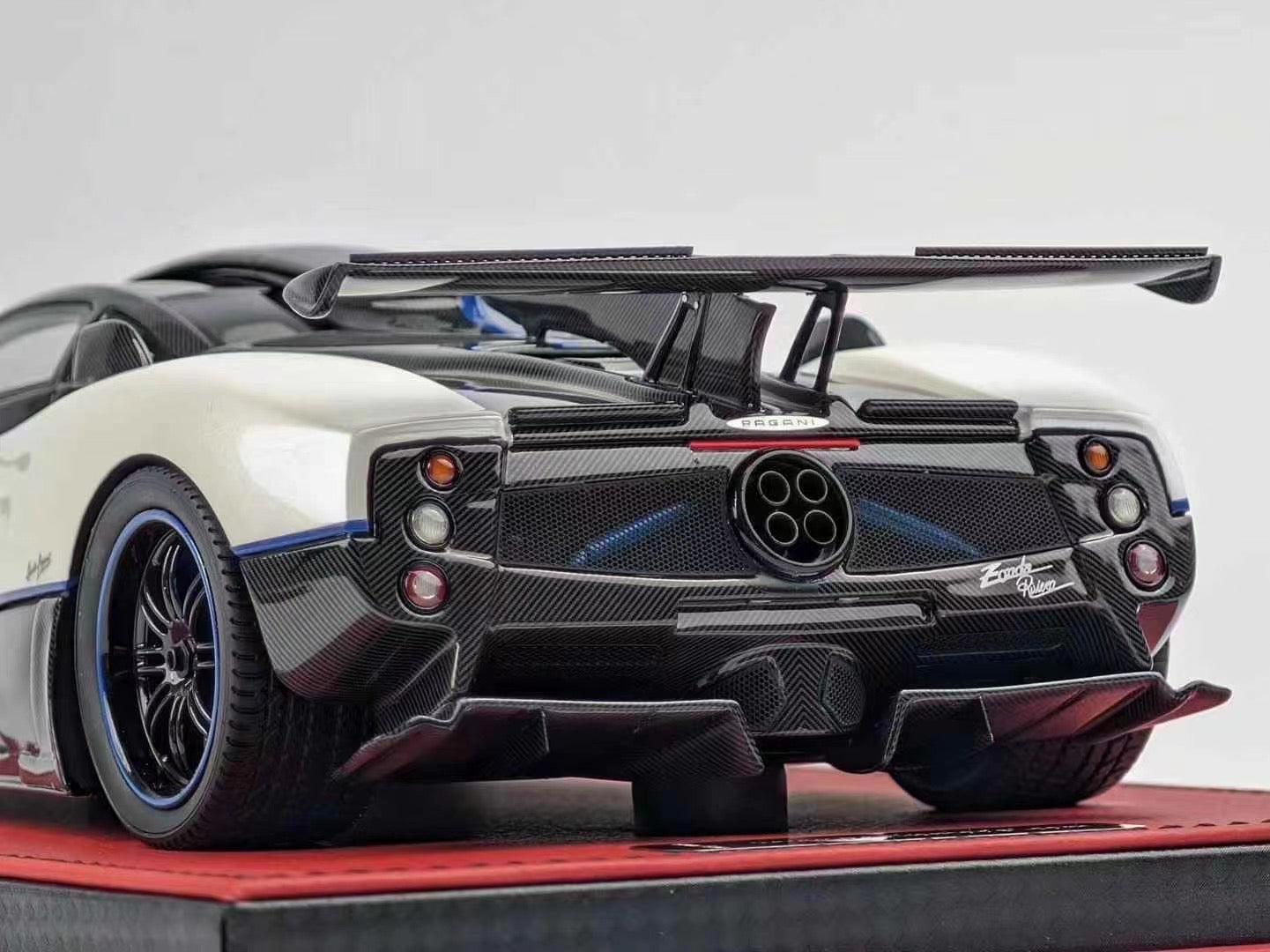 Peako 1/18 Pagani Zonda Riviera limited edition car model ornament