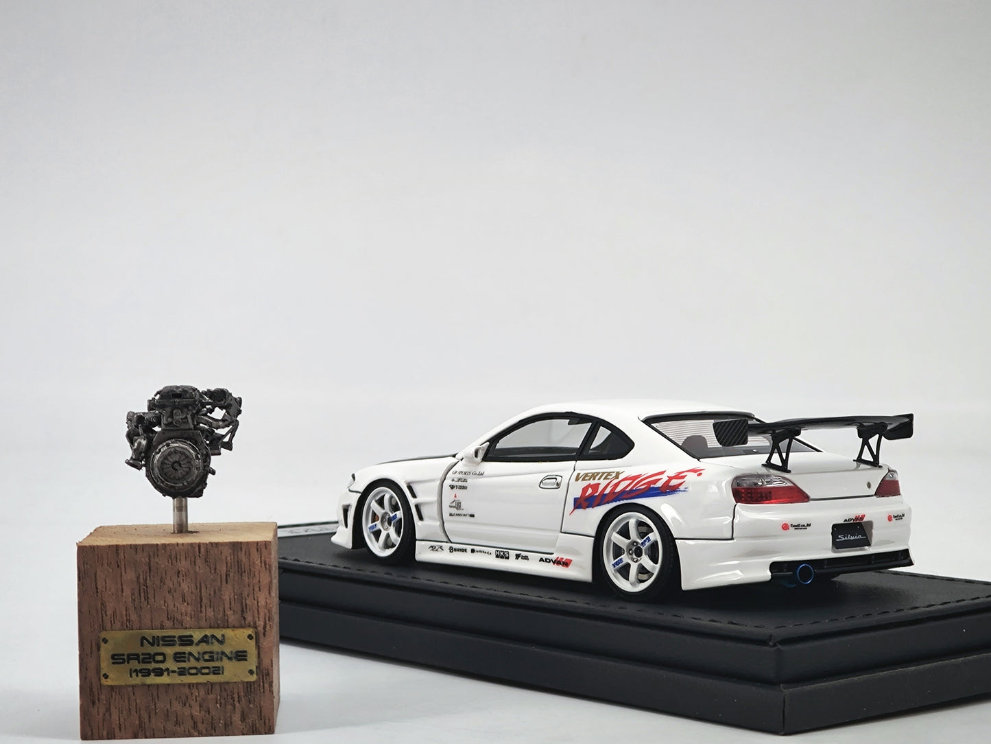 IG 1/43 Nissan s5 Silvia with engine simulation car model birthday gift ornaments