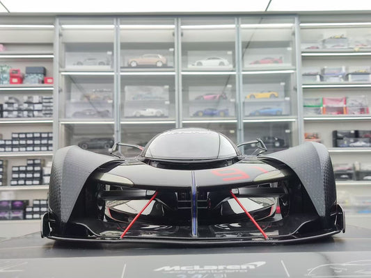 Amalgam 1/8 McLaren Ultimate Vision Gran Turismo - Signature Edition 24/91 DDJ059