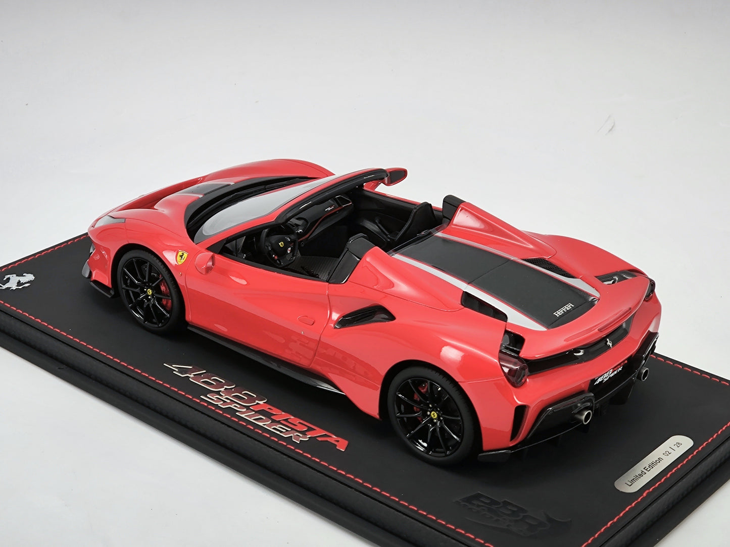 BBR 1/18 Ferrari 488 Pista Spider Standard Red Resin Car Model