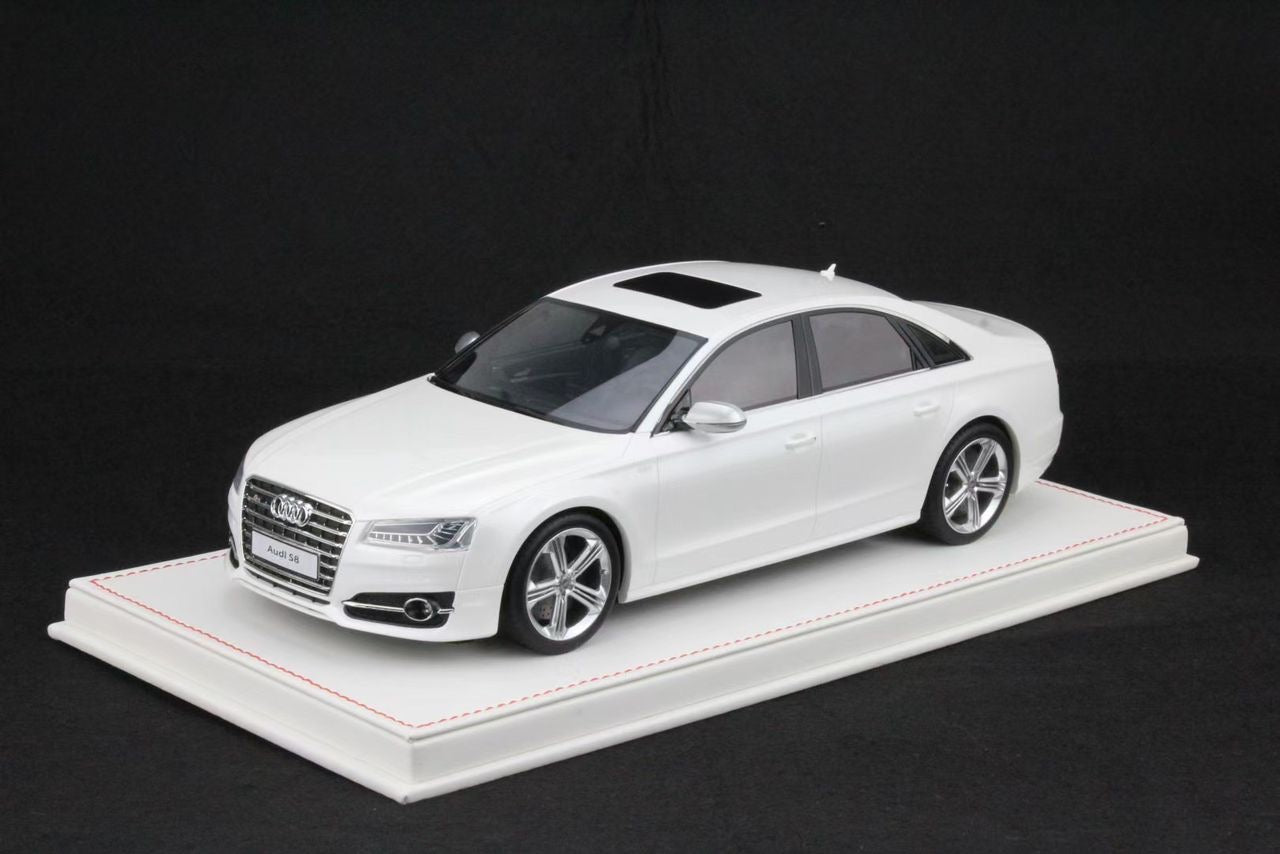 VAV 1/18 Audi S8 2014 Car Model