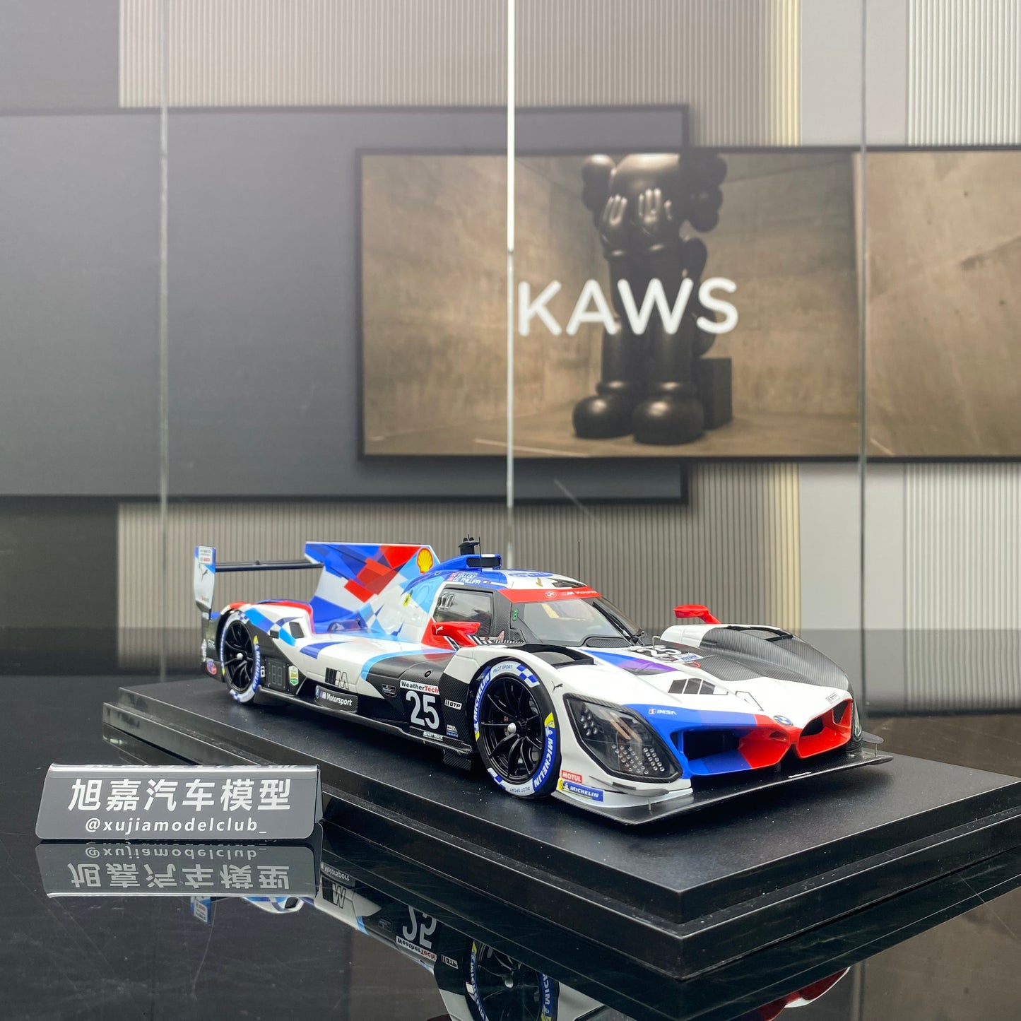 Topspeed 1/18 BMW M Hybrid V8GTP #25 Fine Simulation Car Model