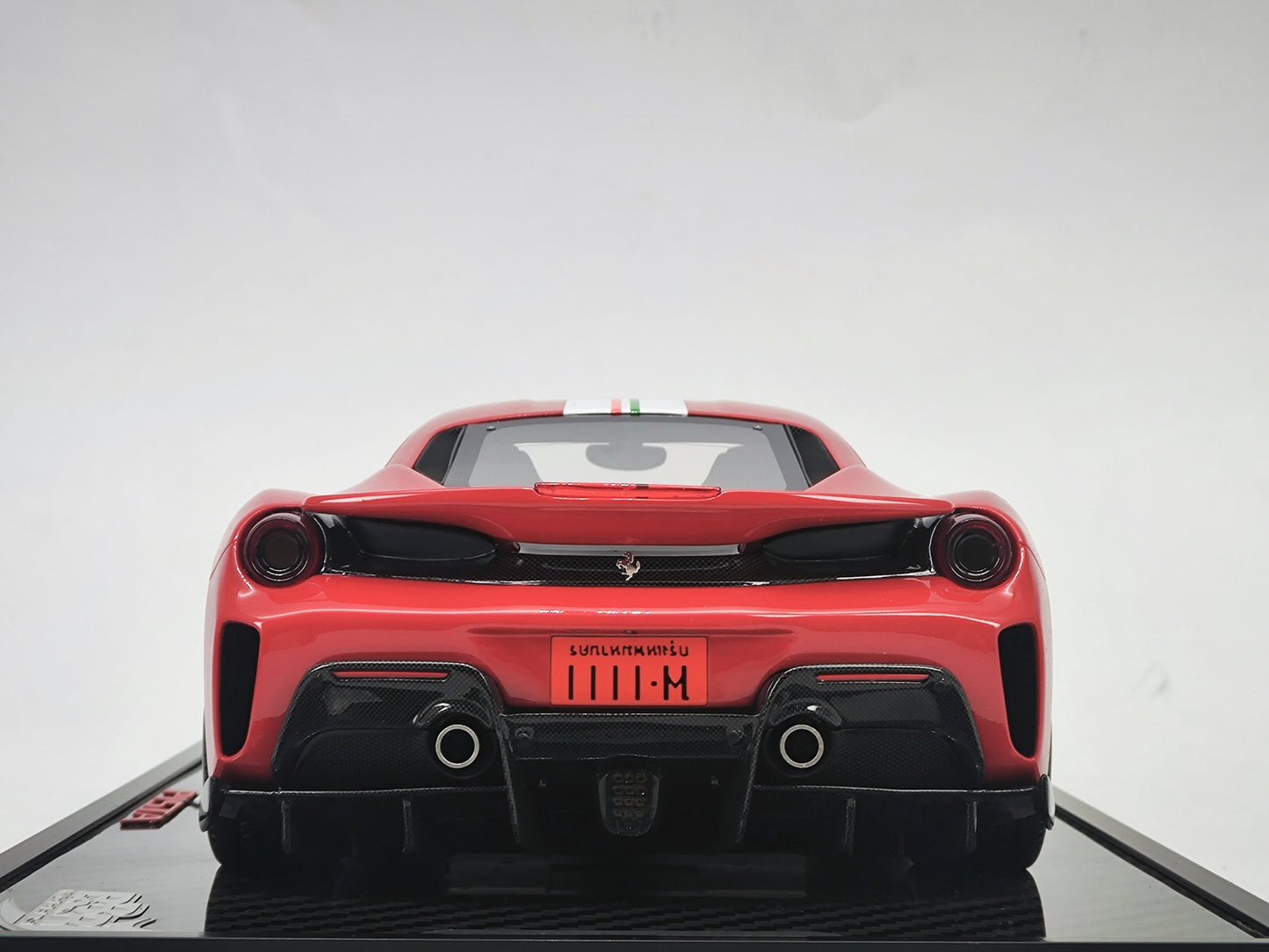 BBR 1/18 Ferrari 488 Pista Standard Red Model Car