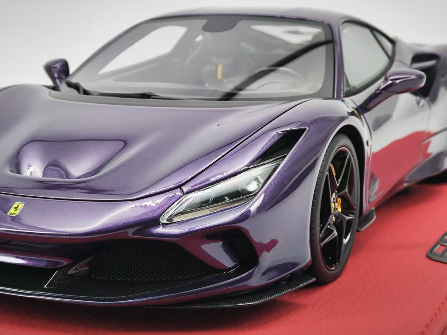 BBR 1/18 Ferrari F8 Hong Kong Purple Limited Edition Car Model