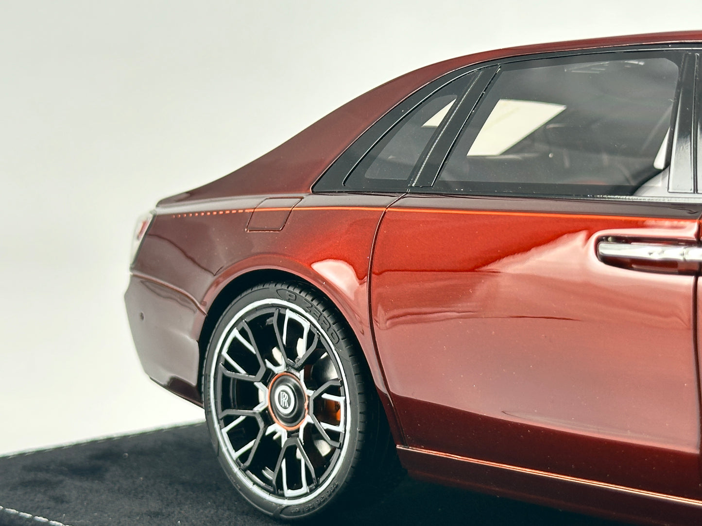 HH Model 1/18 Rolls-Royce Black Badge Ghost Collector's Edition Limited Edition Car Model Collection