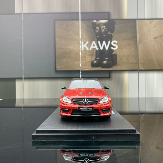 GT Spirit 1/18 Mercedes-Benz C63 AMG Red Resin Sealed Car Model Ornament Collection