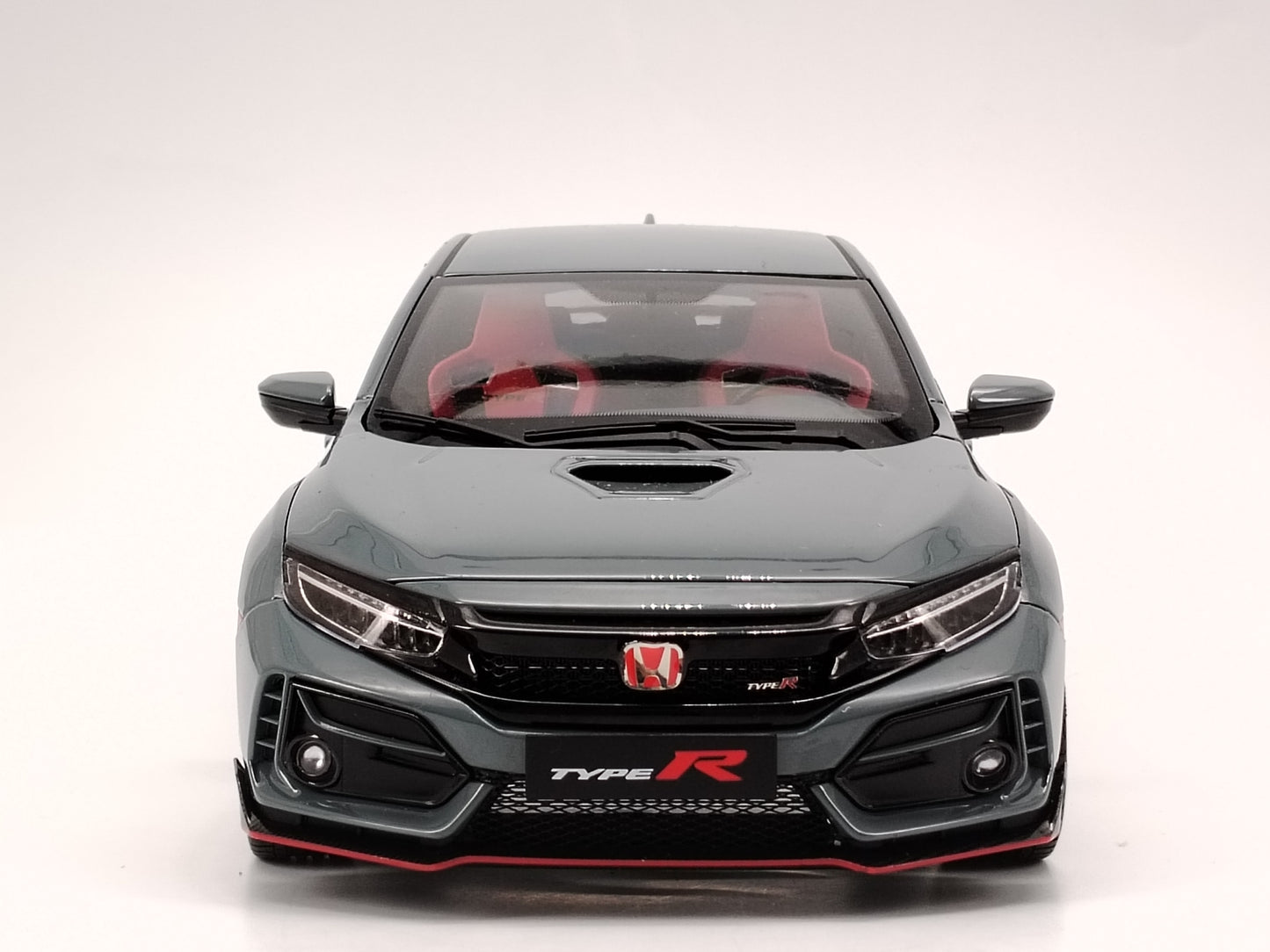 LCD 1/18 Honda Civic TYPE R FK8 Gray Diecast Car Model