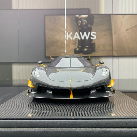 Modelo de coche de simulación sellado con resina Koenigsegg Jesko de FRONTIART a escala 1/12