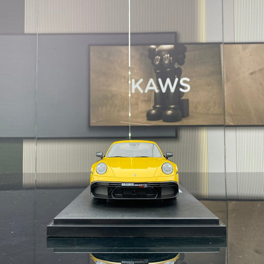 GT Spirit 1/18 Porsche BRABUS 900 ROCKET-R Yellow Simulation Car Model