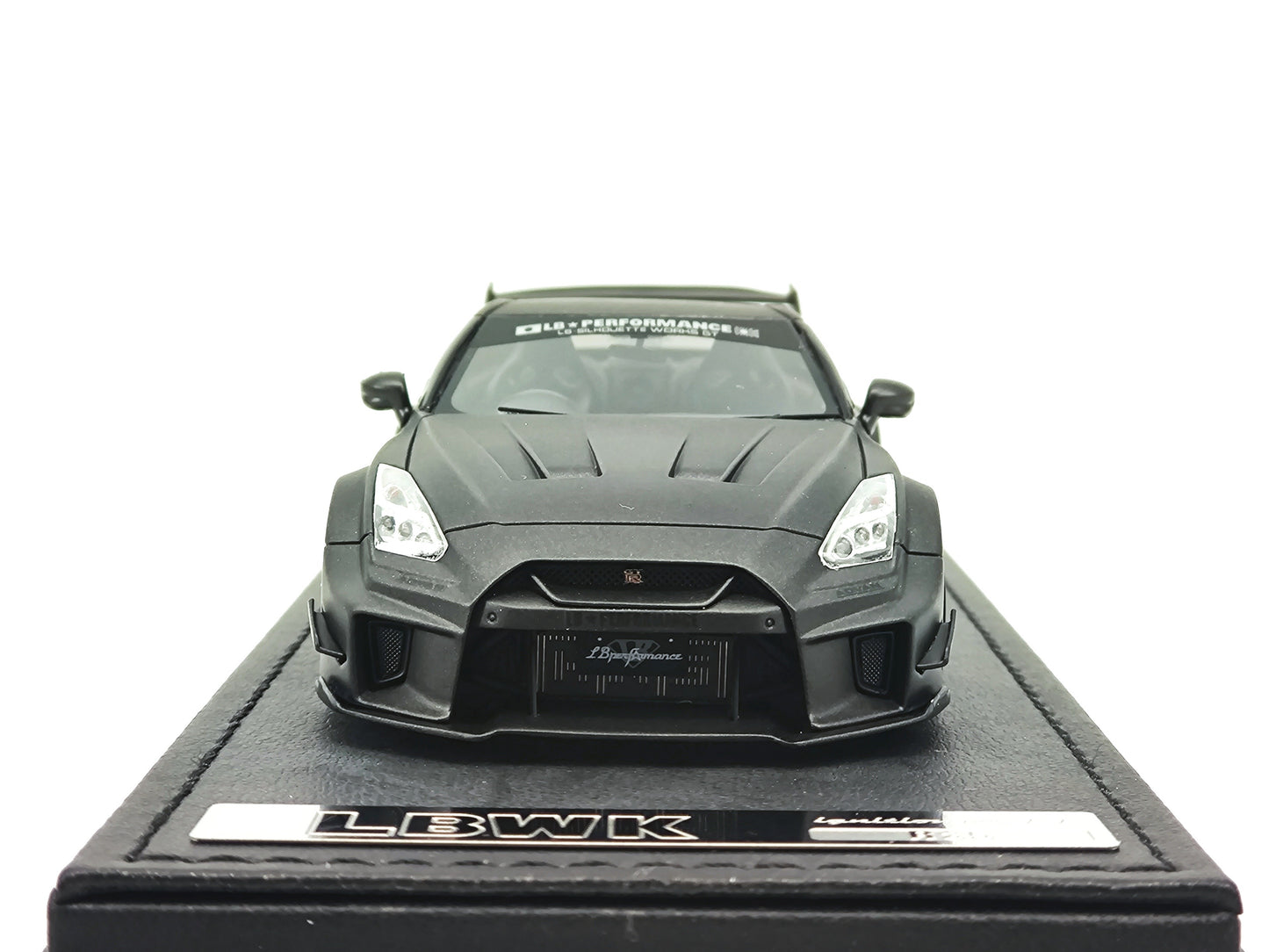IG 1/43 Nissan GTR R35 LBWK wide body black warrior simulation car model ornaments