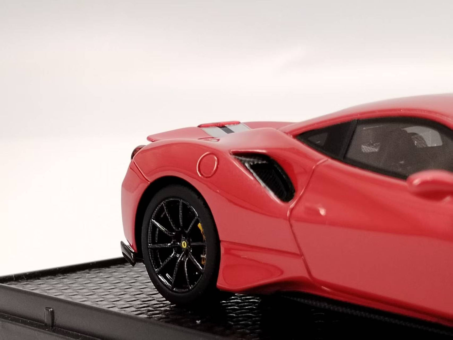 BBR 1/43 Ferrari 488 Pista Standard Red Model Car BBRC202A1CH