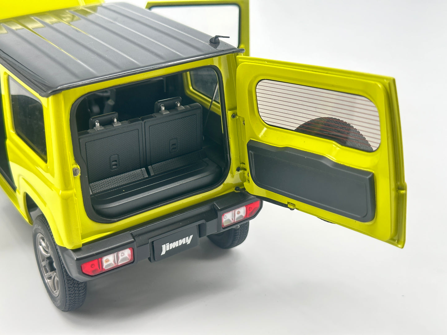 AUTO Art 1/18 Suzuki Jimny 78501 Green Simulation Model Car