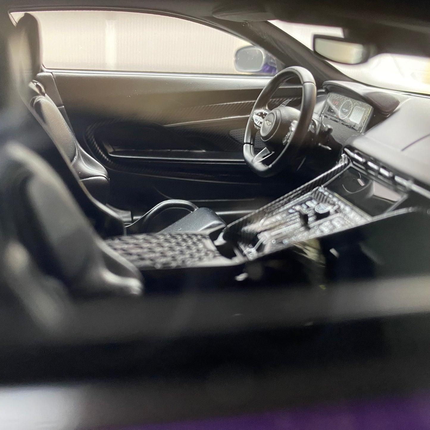 Aston Martin DB12 Coupé edición limitada, modelo de coche, regalo, MH 1/18