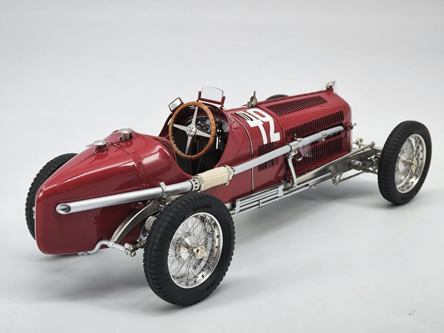 CMC 1/18 Alfa Romeo P3 Caracciola #42 Red Alloy Car Model M227